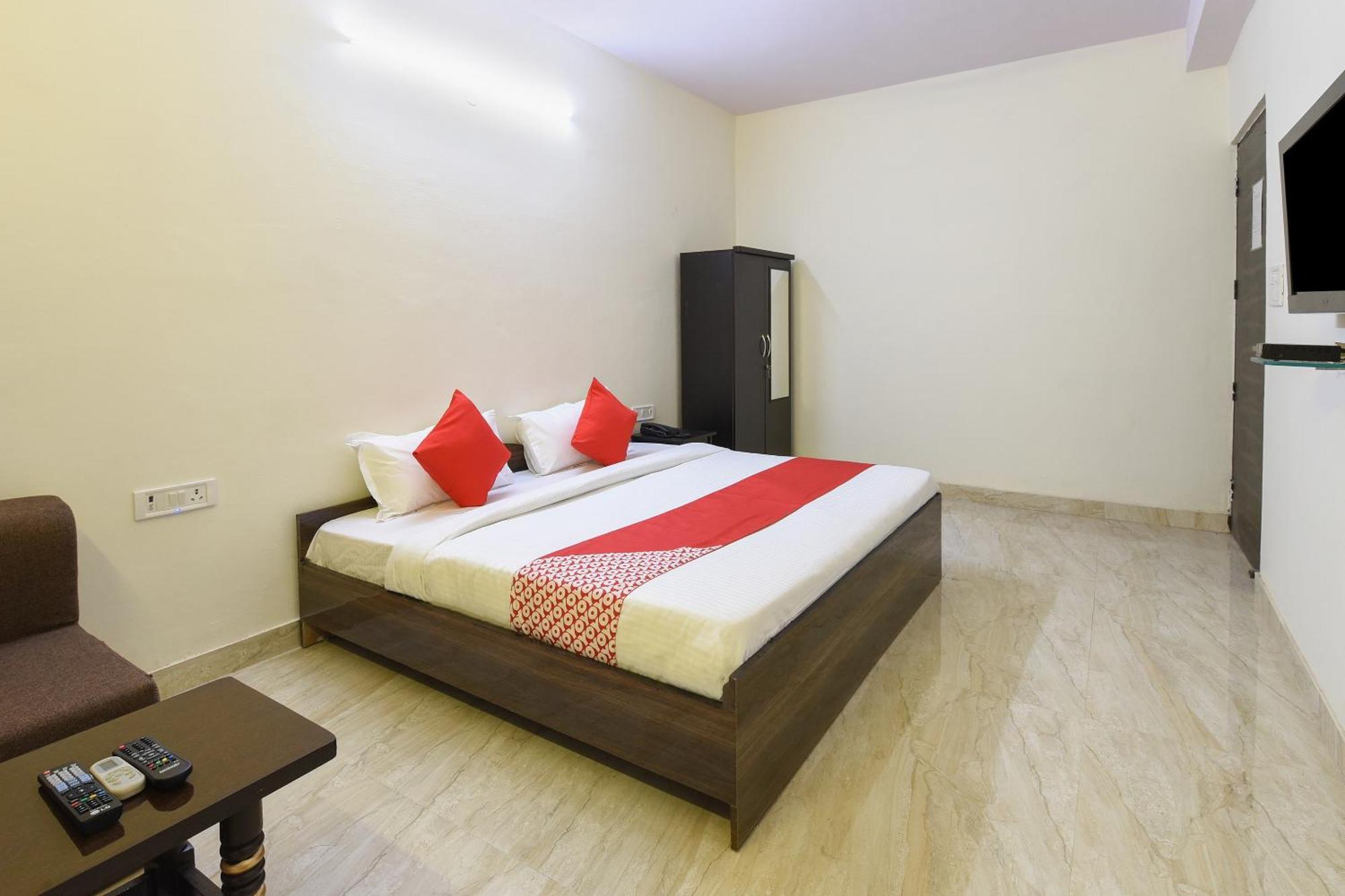 Hotel O Club Residency نيودلهي المظهر الخارجي الصورة