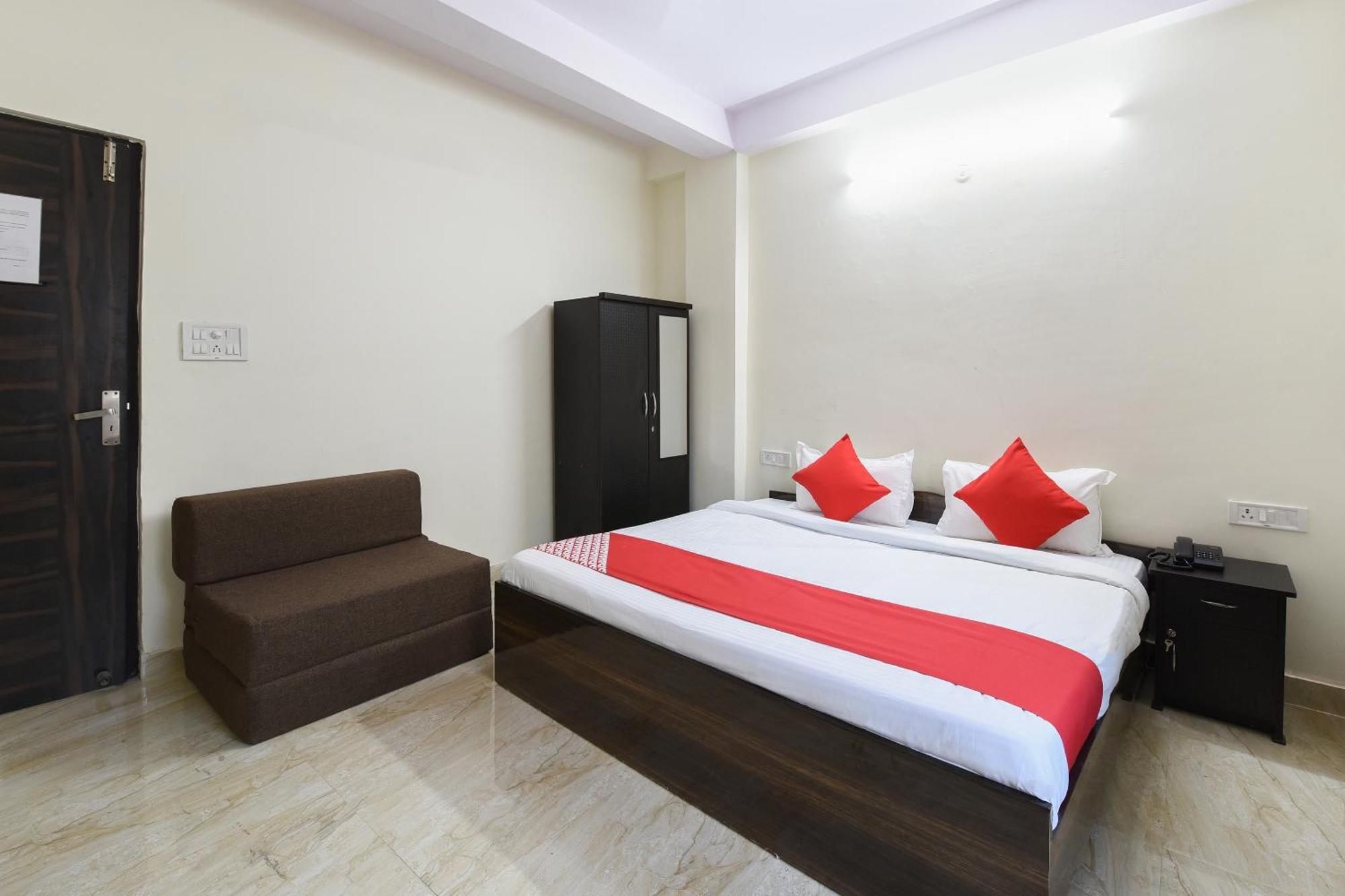 Hotel O Club Residency نيودلهي المظهر الخارجي الصورة