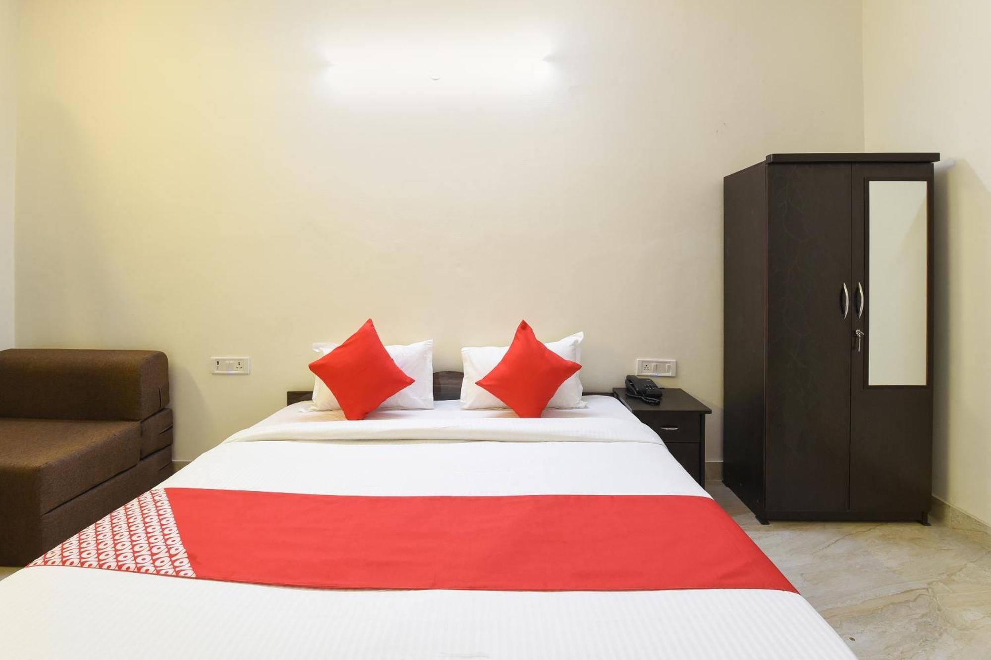Hotel O Club Residency نيودلهي المظهر الخارجي الصورة